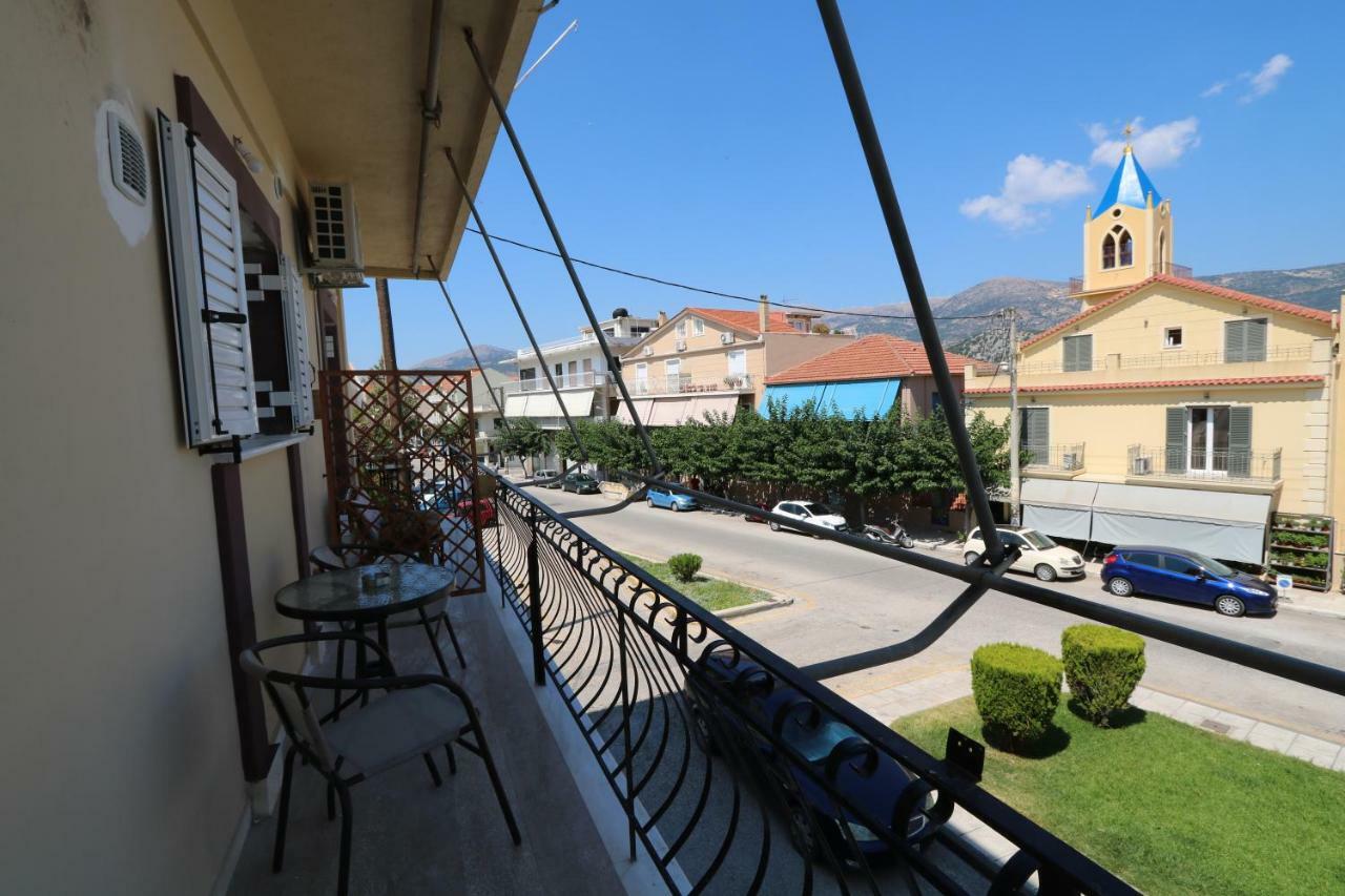 Molly Apartments Аргостоліон Екстер'єр фото
