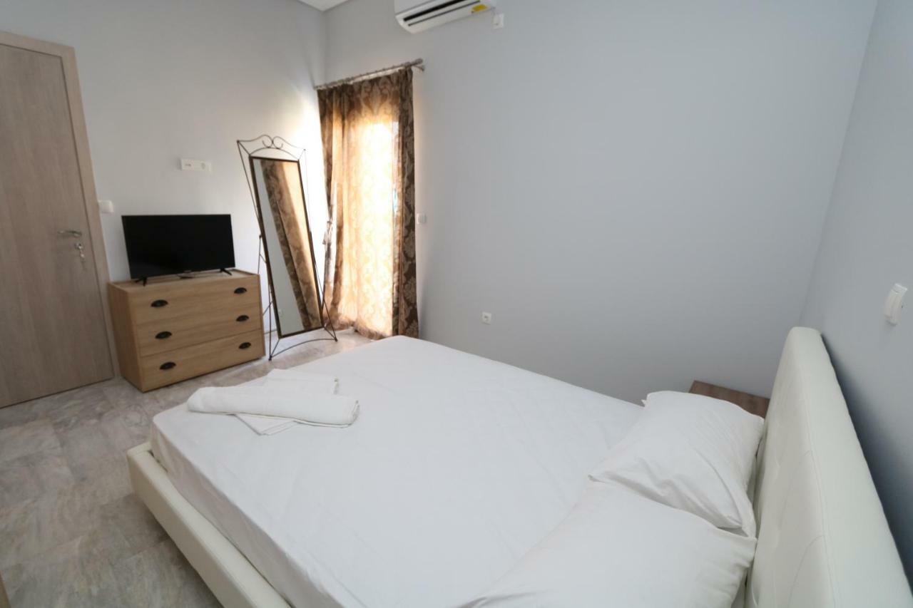 Molly Apartments Аргостоліон Екстер'єр фото